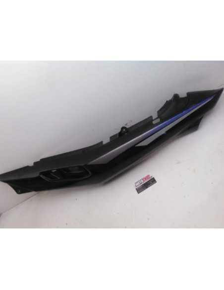 Flanc de selle gauche YAMAHA DIVERSION 900 4KM - 1995-2001 - 4KM-21711