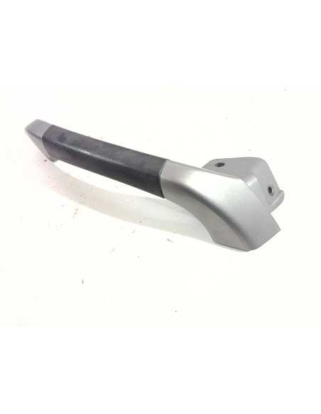 Poignée passager gauche PIAGGIO MP3 125 - 2008