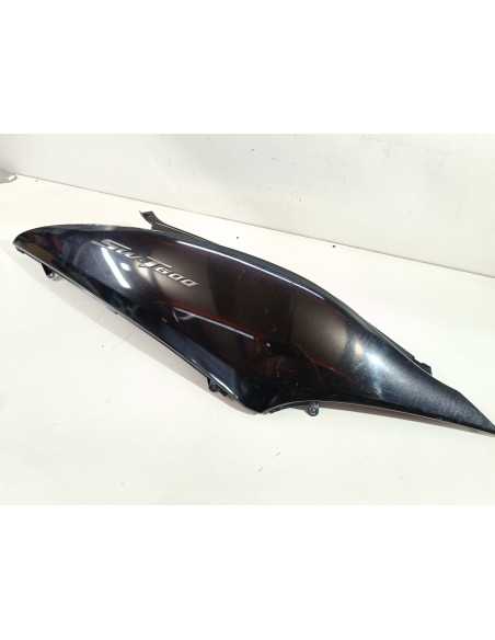 Flanc de selle droit HONDA SILVER WING 600 - 2011