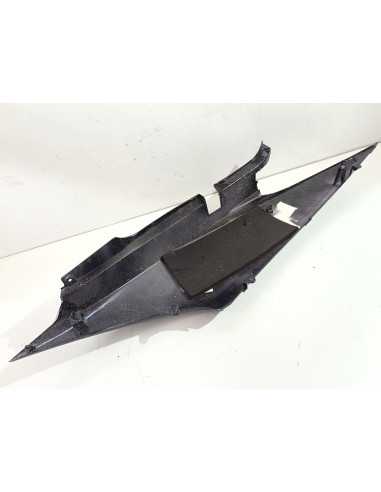 Flanc de selle droit HONDA SILVER WING 600 - 2011