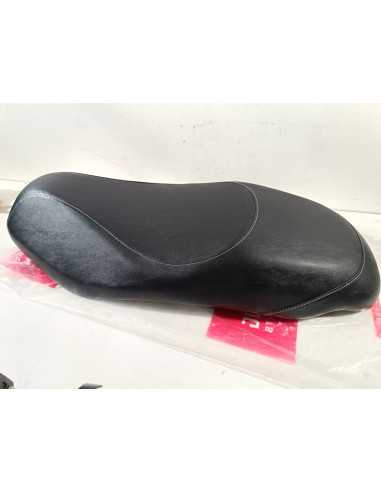 Selle SYM FIDDLE 2 50 - 2021 - 77200-X1A-8300-T2-RH État Neuf