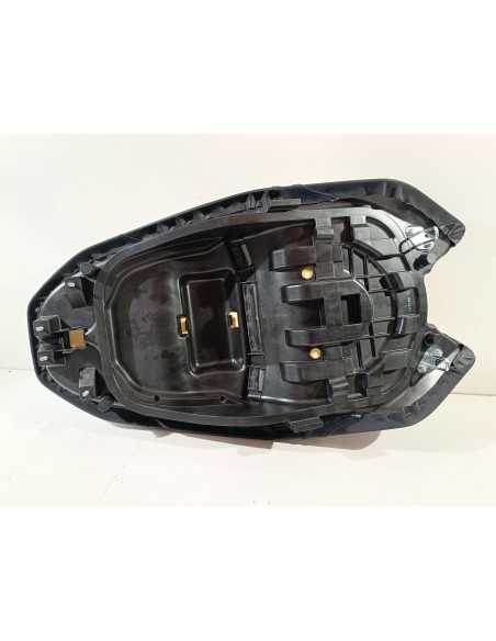 Selle YAMAHA T-MAX 560 - 2020/2021 - BC3-24730-23 État Neuf