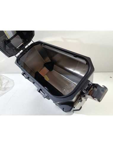 Valise droite YAMAHA SUPER TENERE 1200 23P-FSCRA-NA-00