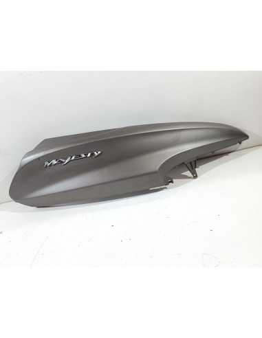Flanc de selle droit YAMAHA MAJESTY 400 - 2011 - 34B-21721-00 -