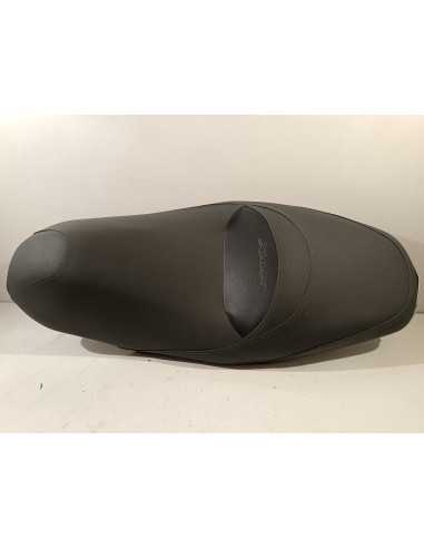 Selle YAMAHA X-MAX 125 - 2017 - B74-F4730-00