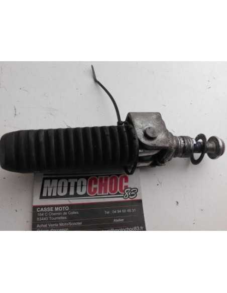 Repose-pied gauche SUZUKI BANDIT 1200 GV75A - 1966-2000