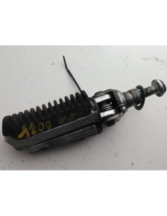 Repose-pied gauche SUZUKI BANDIT 1200 GV75A - 1966-2000 2