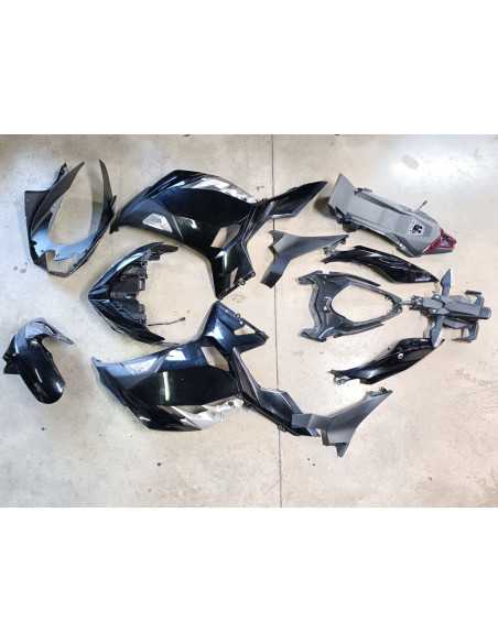 Carénages (kit) KAWASAKI NINJA 400 - 2018/2020 - Occasion - très bon état Carénages (kit) KAWASAKI NINJA 400 - 2018/2020 - Occasion - très bon état