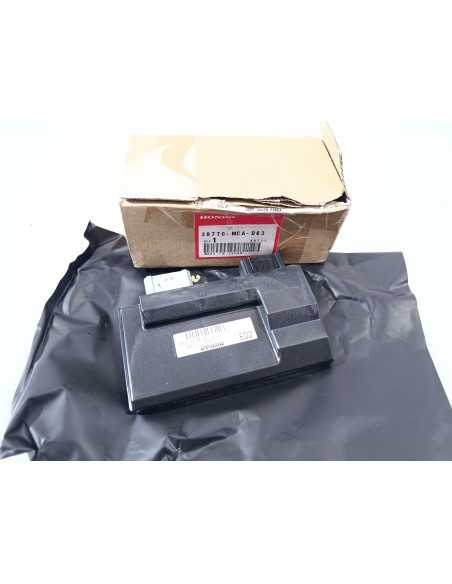 Boîtier divers HONDA GOLDWING 1800 - 2012/2016 - 38770-MCA-D63 État Neuf