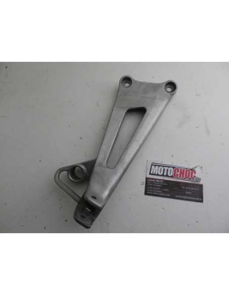 Platine repose-pied arrière droit HONDA VFR 750 - 1994 - MZ7P R
