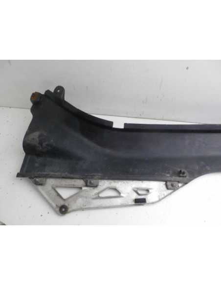 Flanc de selle droit SUZUKI GSXF 750 - 1989-1995 - Occasion