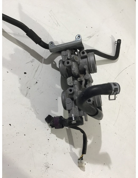 Corps d'injection YAMAHA T-MAX 530 - 2012/2016