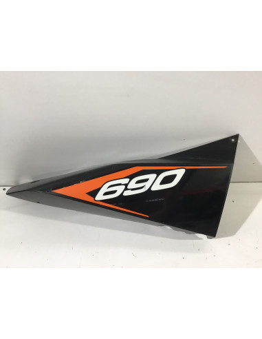 Flanc de selle arrière droit KTM DUKE 690 - 2008/2011 - Occasion