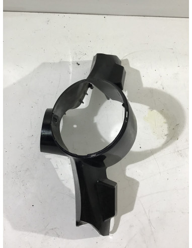 Entourage de phare vespa GTS 300 - 2008/2017 -