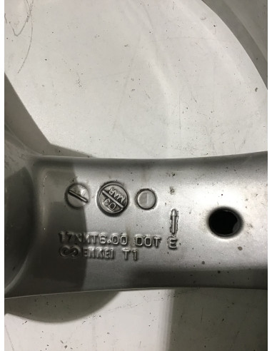 Jante arrière TRIUMPH SPEED TRIPLE 955 955i - 1999/2001