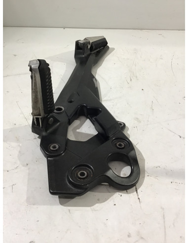 Platine repose-pied droit YAMAHA XJ6 600 - 2016 -