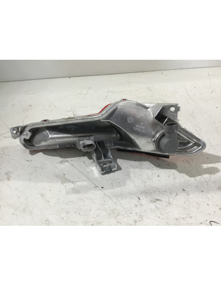 Feu arrière gauche YAMAHA X-MAX 125 b74 - 2014/2016