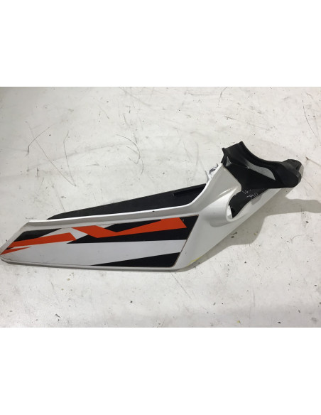Cache latéral arrière droit KTM DUKE 125 - 2017/2023