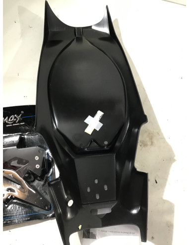 Passage de roue arrière HONDA CB1000R 1000 - 2008/2017