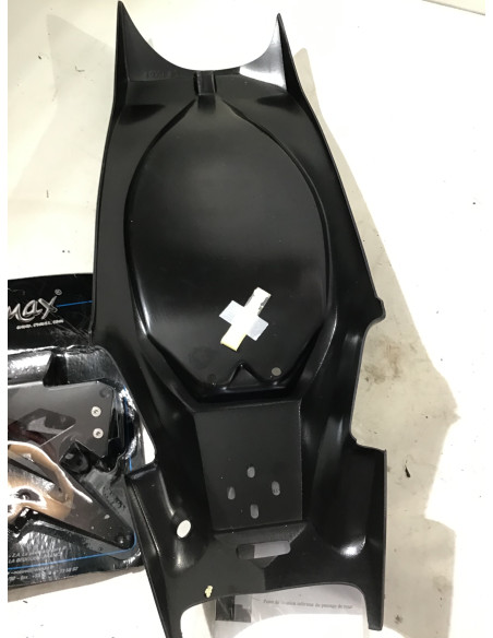 Passage de roue arrière HONDA CB1000R 1000 - 2008/2017