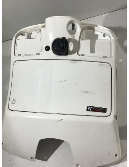 Tablier intérieur VESPA GTS 125 125/300 - 2017/2021 - 1B005767 Occasion