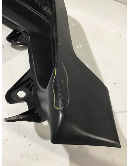 Dessus de marche-pied gauche YAMASAKI N-MAX 125 - 2015/2020 - 2DP-F7481-00 Occasion Dessus de marche-pied gauche YAMASAKI N-MAX 125 - 2015/2020 - 2DP-F7481-00 Occasion