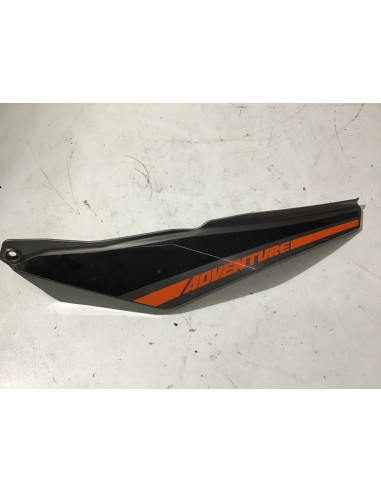 Flanc de selle arrière gauche KTM ADVENTURE 1190 - 2013 - Occasion