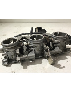 Corps d'injection TRIUMPH STREET TRIPLE 675 - 2011 - 1240478 Occasion 2