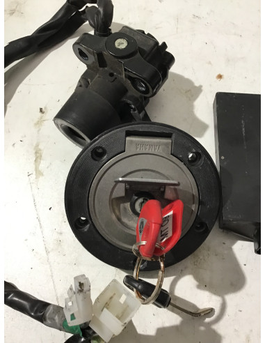 Kit serrure YAMAHA MT09 TRACER 900 - 2018 - 2SC-8591A-60 Occasion