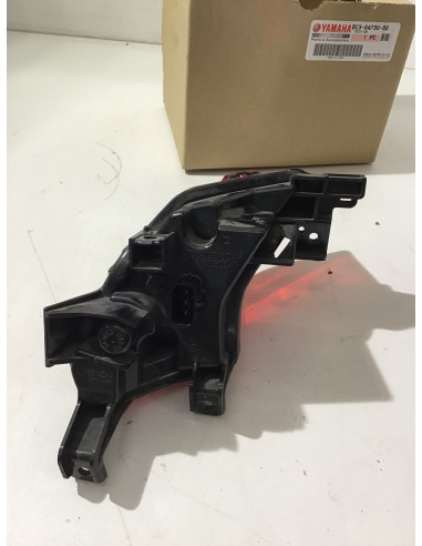 Feu arrière YAMAHA T-MAX 530 - 2017/2019 - BC3-84730-00 Occasion