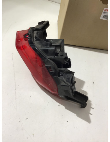 Feu arrière YAMAHA T-MAX 530 - 2017/2019 - BC3-84730-00 Occasion