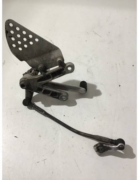 Platine repose-pied HONDA CBR 1000 sc33 - 1998/1999