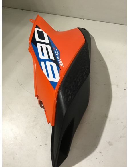 Cache latéral KTM SMC R 690 - 2024