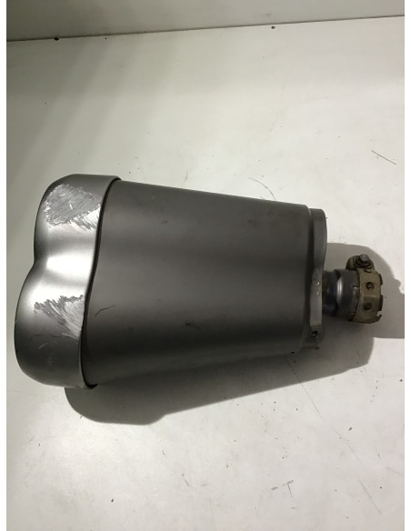 Silencieux YAMAHA V-MAX 1700 - 2012 - 2S3-14720-00 Occasion Silencieux YAMAHA V-MAX 1700 - 2012 - 2S3-14720-00 Occasion