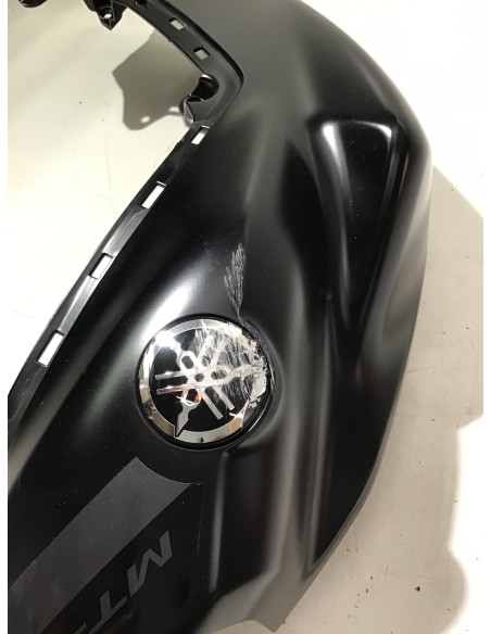 Couvre réservoir droit YAMAHA MT07 700 - 2021/2022