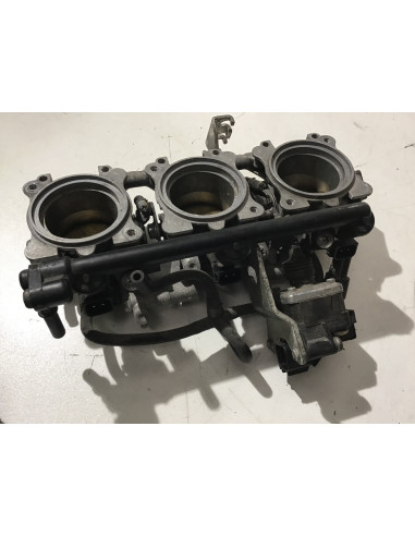 Corps d'injection TRIUMPH STREET TRIPLE 675 - 2007/2011