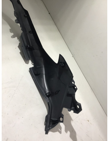 Cache latéral arrière droit YAMAHA T-MAX 560 - 2022