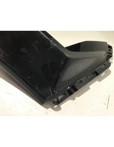 Flanc de carénage droit YAMAHA X-MAX 125 - 2023/2024