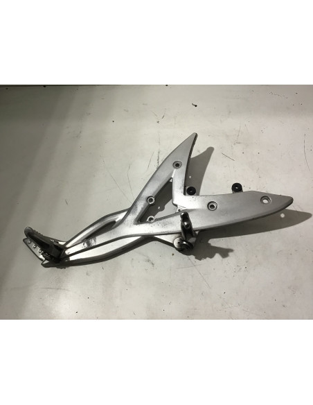 Platine repose-pied droit KAWASAKI ER6 650 - 2006/2008 - 35063-02 Occasion