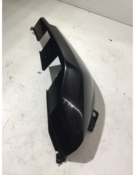 Flanc de selle gauche YAMAHA X-MAX 125 - 2014/2017