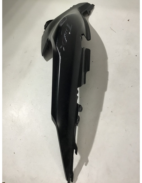 Flanc de selle gauche YAMAHA T-MAX 560 - 2022/2024