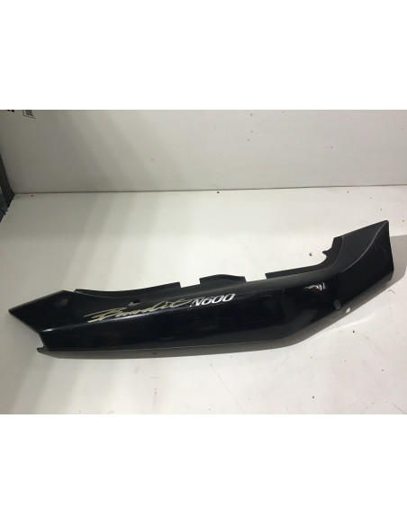 Flanc de selle droit SUZUKI BANDIT 600 - 1995/2000 - 47111-26E0 Occasion