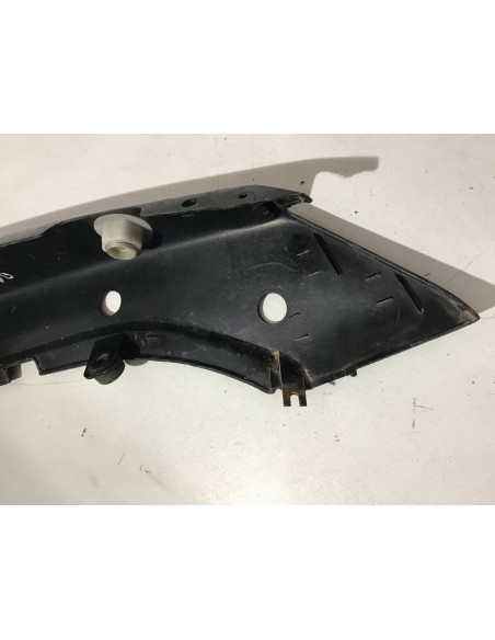 Flanc de selle gauche SUZUKI BANDIT 600 - 1995/2000