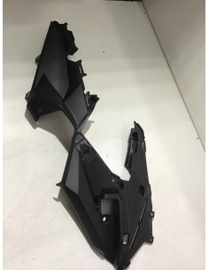 Cache latéral gauche HONDA X-ADV 350 - 2022/2024 - 64434-K2L-D000 Occasion