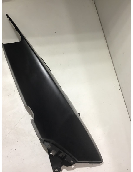Flanc de selle droit YAMAHA T-MAX 500 - 2008/2011 - 4B5-21721 Occasion