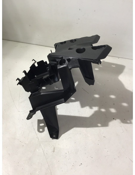 Support batterie YAMAHA X-MAX 125 - 2018/2020 - BL1-H212B-00