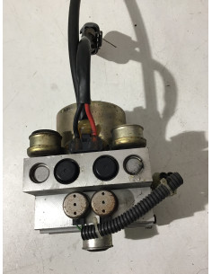 Boîtier de contrôle ABS YAMAHA T-MAX 500 - 2004/2007 - 5VU-85930-00 Occasion 2