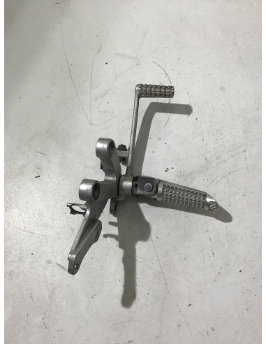 Platine repose-pied droit SUZUKI SV 650 - 2003/2008