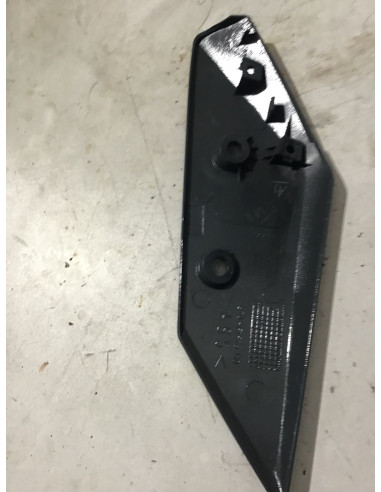 Garde boue avant gauche YAMAHA X-MAX 125 - 2021