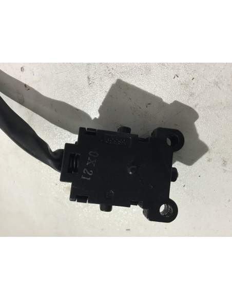 Contacteur frein avant YAMAHA T-MAX 560 - 2020/2021